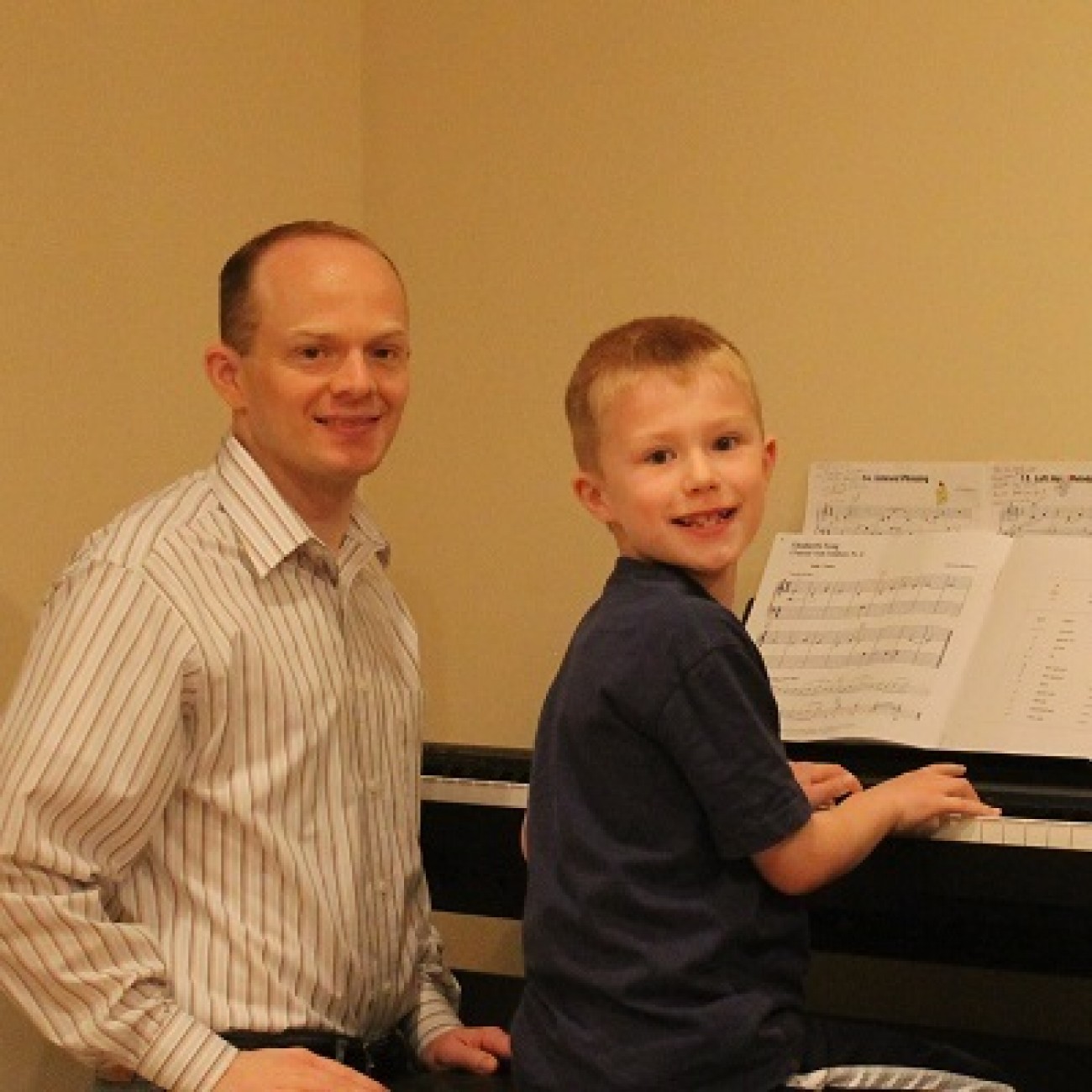 ab-finfam-Chase-and-dad-on-piano-2014-04-081-1300x1300